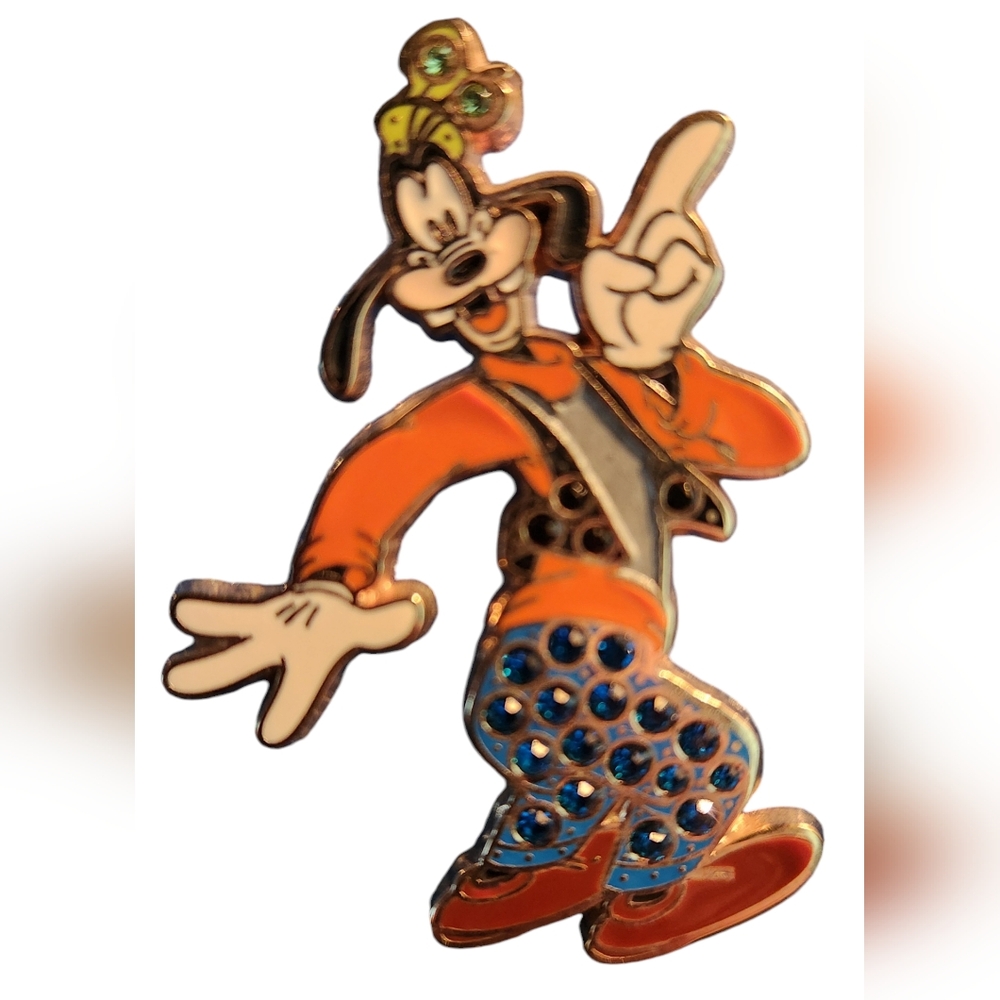 Goofy Disney Trading Pin with Stones 2007